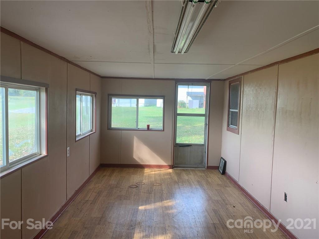 2272 Beaver Dam Road Cassatt, SC 29032 - Photo 30 of 30 Gallery Image 30