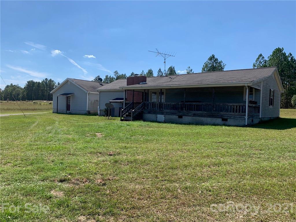 2272 Beaver Dam Road Cassatt, SC 29032 - Photo 6 of 30 Gallery Image 6