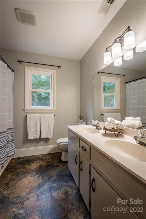 115 Sherwood Drive Morganton, NC 28655 - Photo 11 of 18