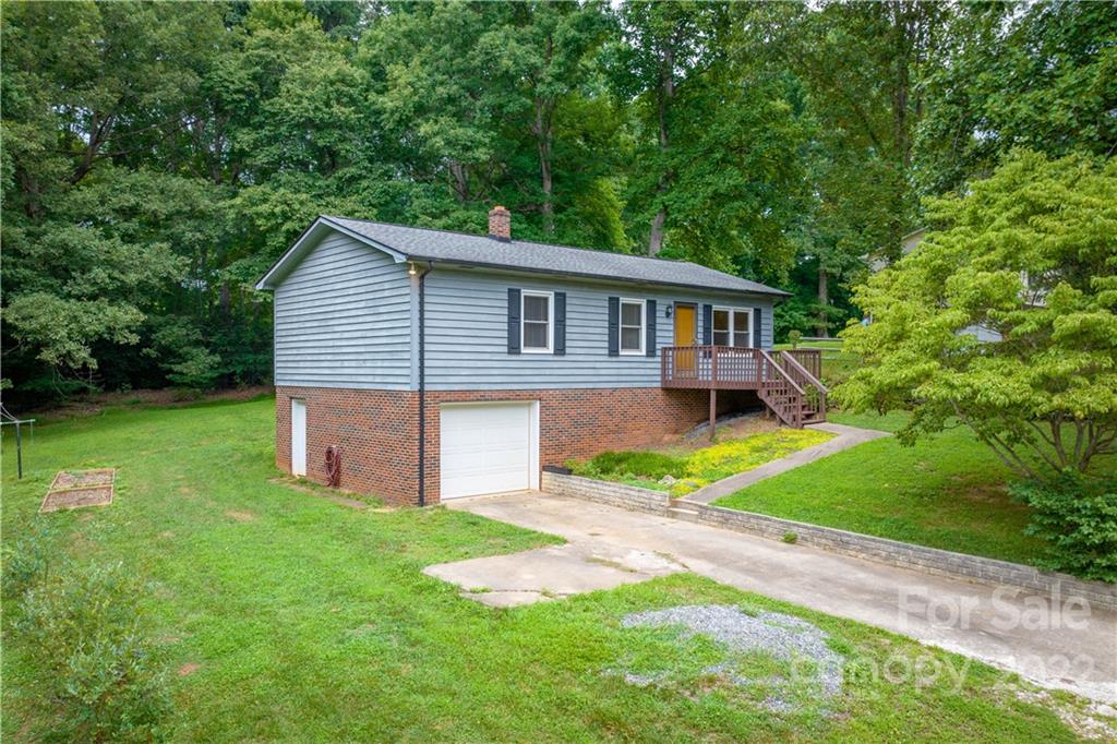 115 Sherwood Drive Morganton, NC 28655 - Photo 15 of 18