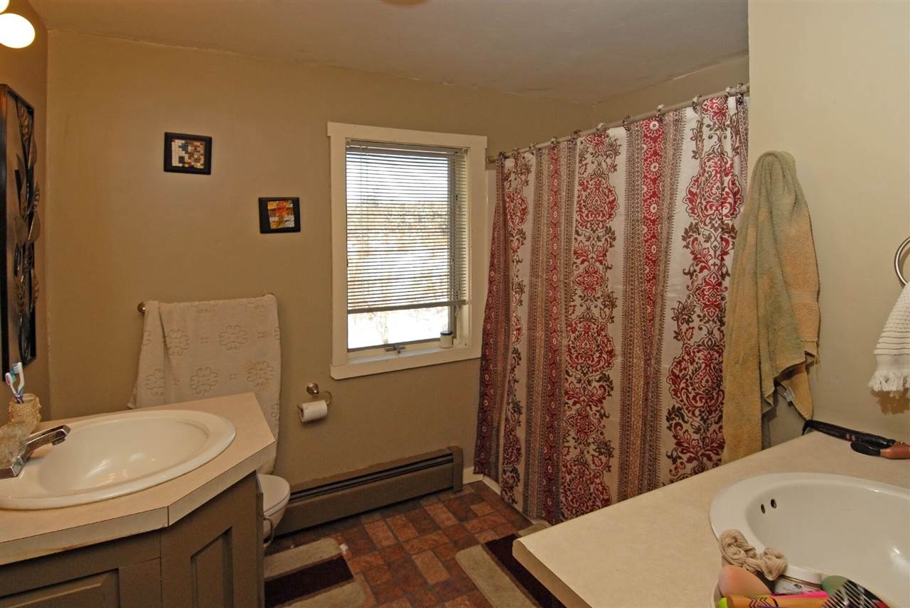 4 Robin Lane Grantham, NH 03753 - Photo 14 of 19