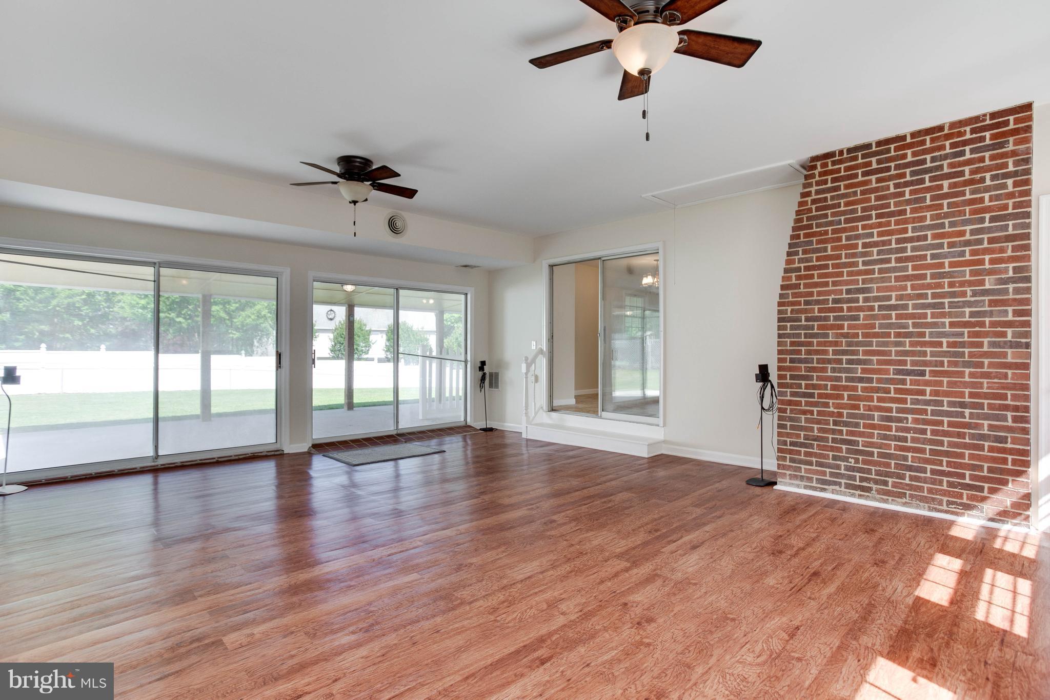 7928 Elizabeth Road Pasadena, MD 21122 - Photo 19 of 28 Family Room