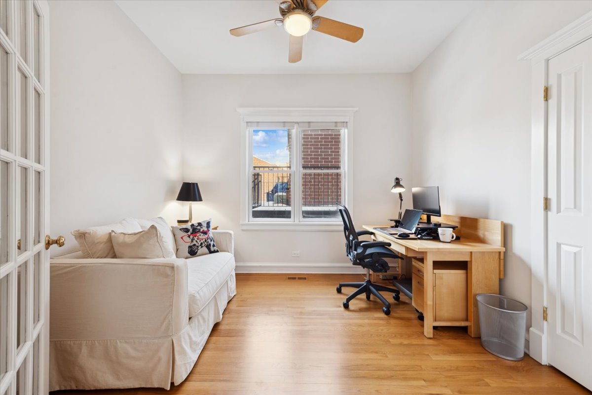 2850 North Burling Street, Unit 3 Chicago, IL 60657 - Photo 17 of 19