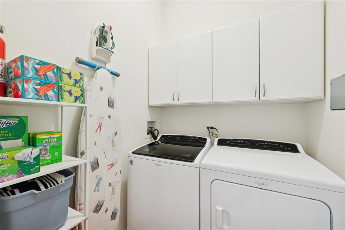 2850 North Burling Street, Unit 3 Chicago, IL 60657 - Photo 18 of 19