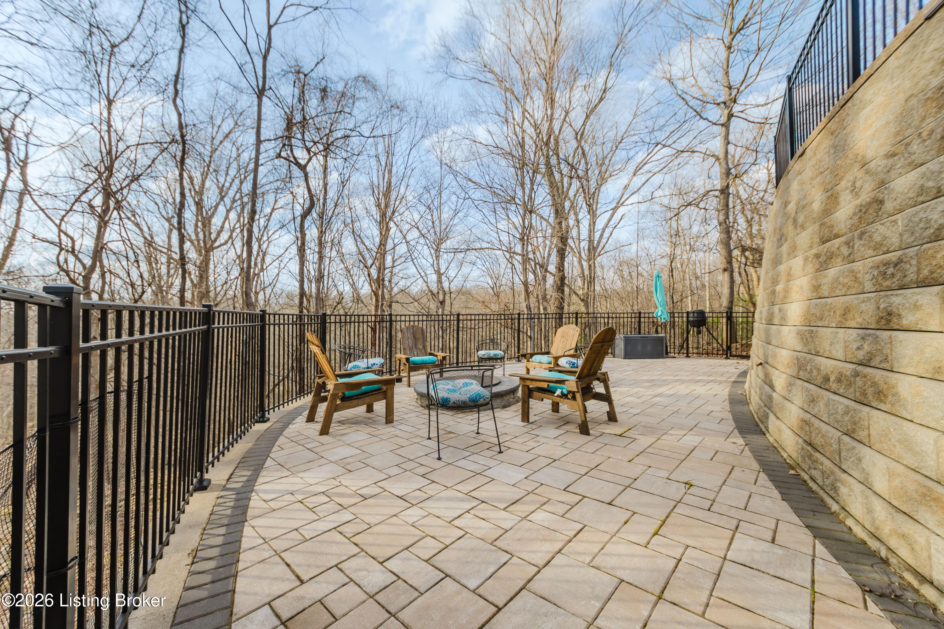 7705 Aspen Ridge Road Louisville, KY 40214 - Photo 64 of 76 7705 Aspen Ridge Road - HAGAN MEDIA-62