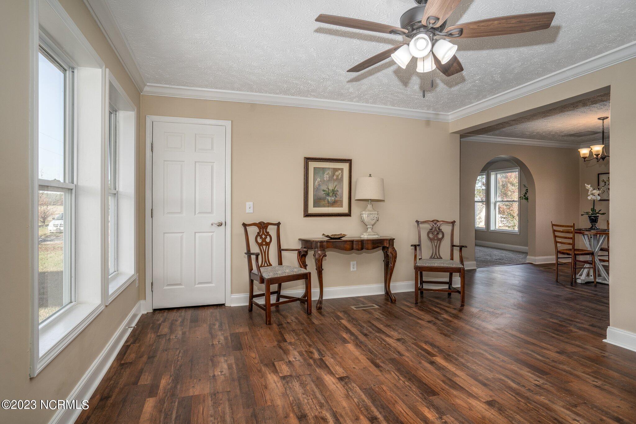 11299 Old 125 Road Scotland Neck, NC 27874 - Photo 5 of 34 006-11299Old125Road-ScotlandNeck-NC-2787