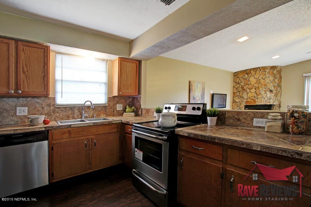 3637 Moonflower Road Jacksonville, FL 32210 - Photo 12 of 23 Kitchen