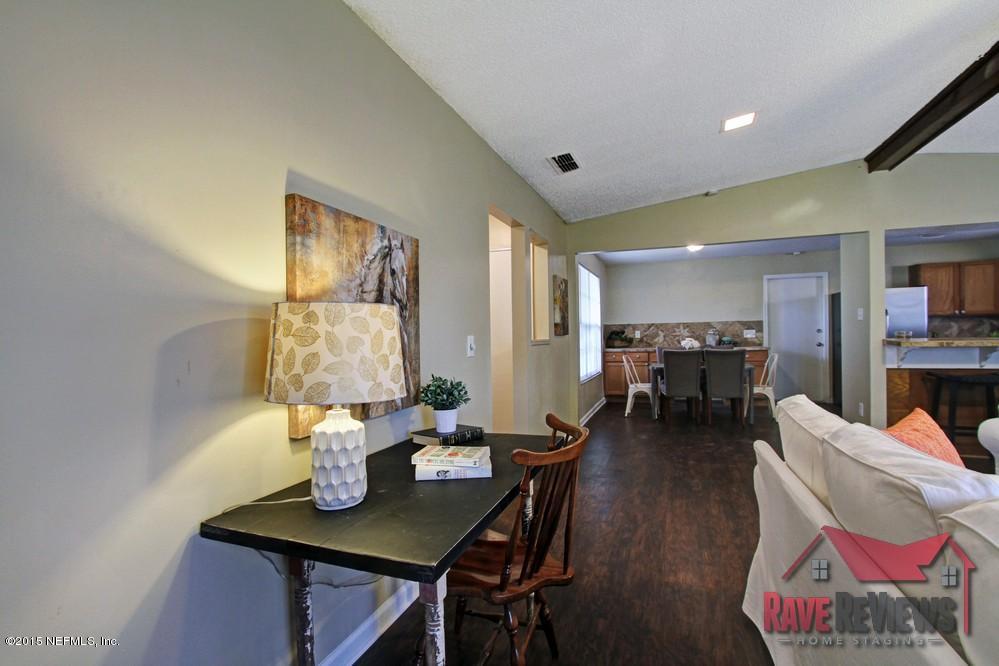 3637 Moonflower Road Jacksonville, FL 32210 - Photo 9 of 23 Living Room