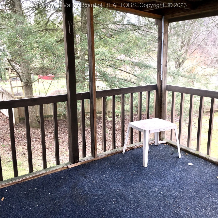 2749 Bills Creek Road Winfield, WV 25213 - Photo 24 of 33 Gallery Image 24