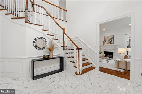 $2,695,000 | 8413 Rapley Ridge Lane, Potomac, MD 20854