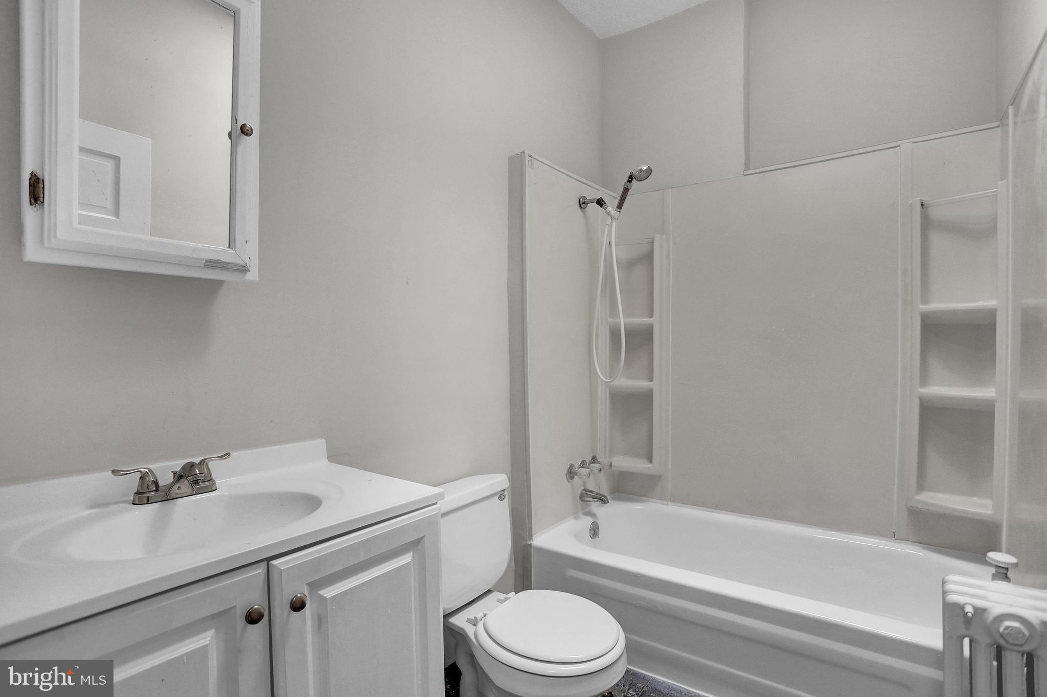 2853 Mayfield Avenue Baltimore, MD 21213 - Photo 14 of 22