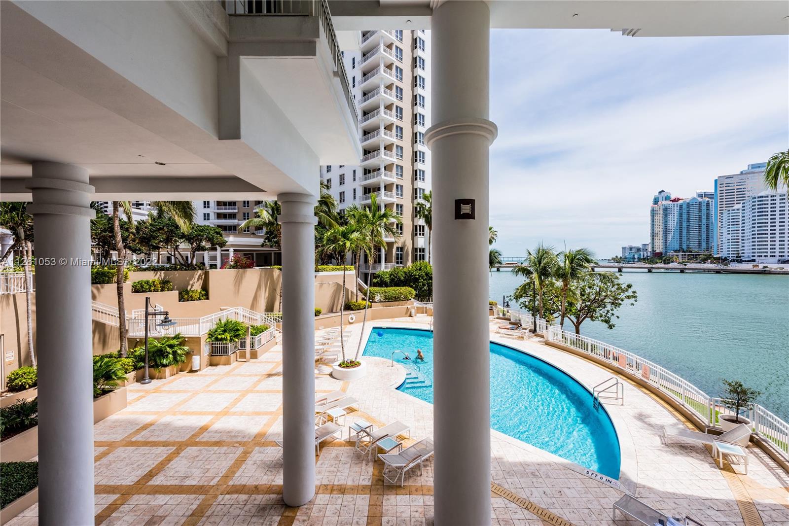 801 Brickell Key Boulevard, Unit 2401 Miami, FL 33131 - Photo 27 of 35 a view of a balcony