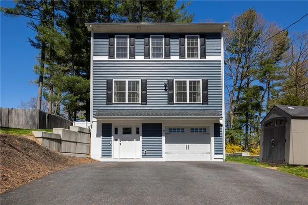 $545,000 | 72 1st Road, Glocester, RI 02814