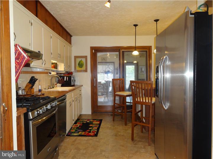 2400 Andover Road Cinnaminson, NJ 08077 - Photo 14 of 25 Gallery Image 14