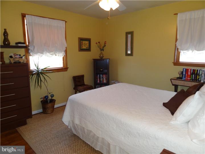 2400 Andover Road Cinnaminson, NJ 08077 - Photo 22 of 25 Gallery Image 22