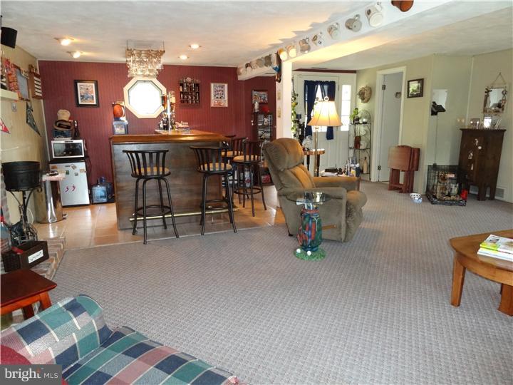 2400 Andover Road Cinnaminson, NJ 08077 - Photo 5 of 25 Gallery Image 5
