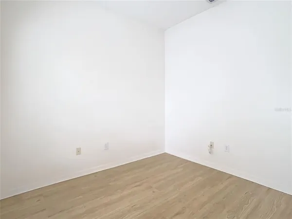 $2,500 | 10918 Ancient Futures Drive, Tampa, FL 33647