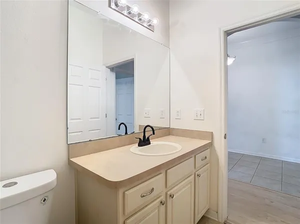 $2,500 | 10918 Ancient Futures Drive, Tampa, FL 33647