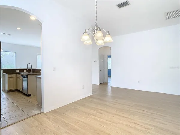 $2,500 | 10918 Ancient Futures Drive, Tampa, FL 33647