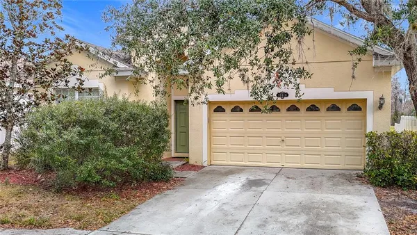 $2,500 | 10918 Ancient Futures Drive, Tampa, FL 33647