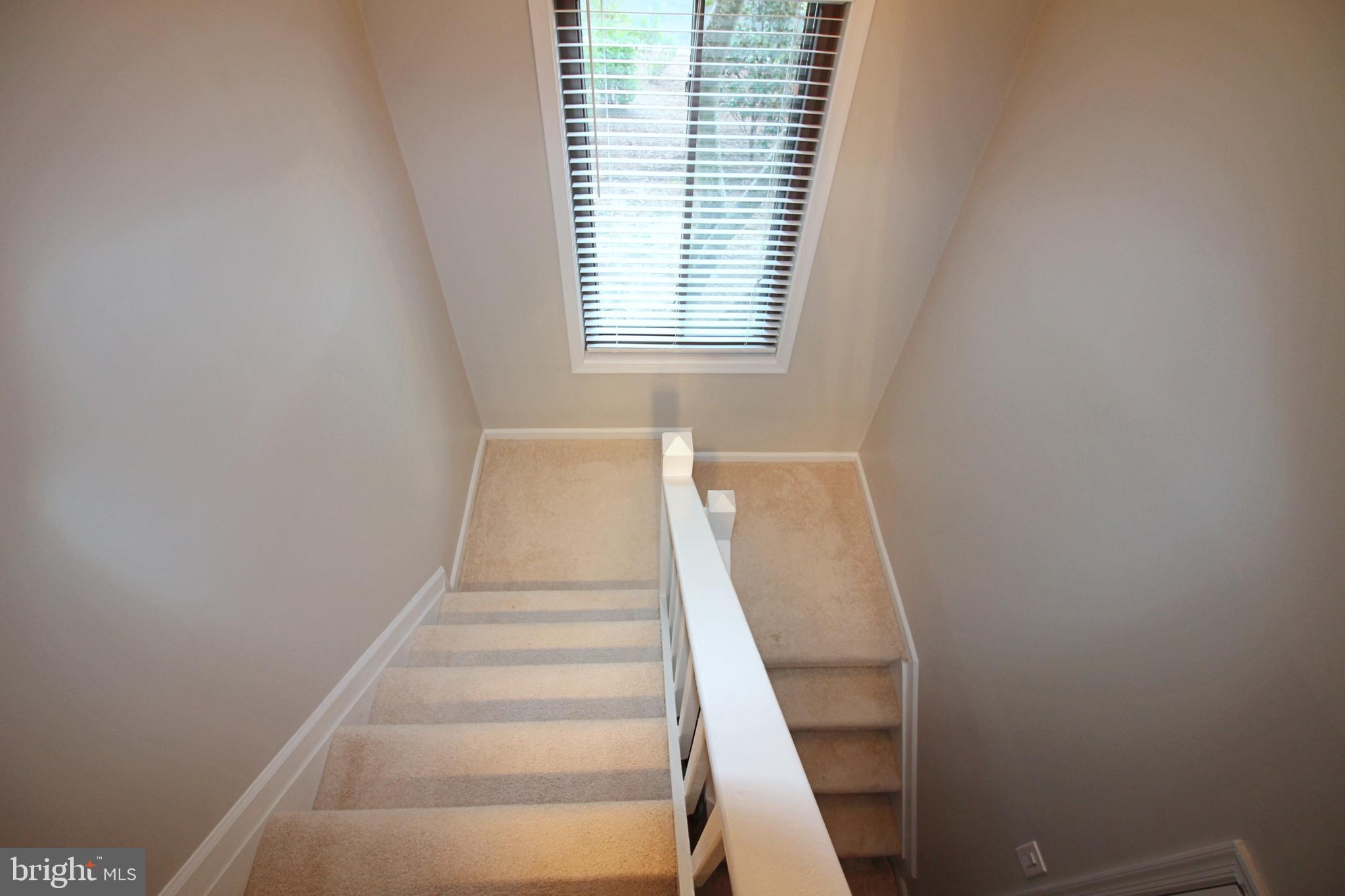 2233 Hunter's Run Drive Reston, VA 20191 - Photo 29 of 50 a view of entryway