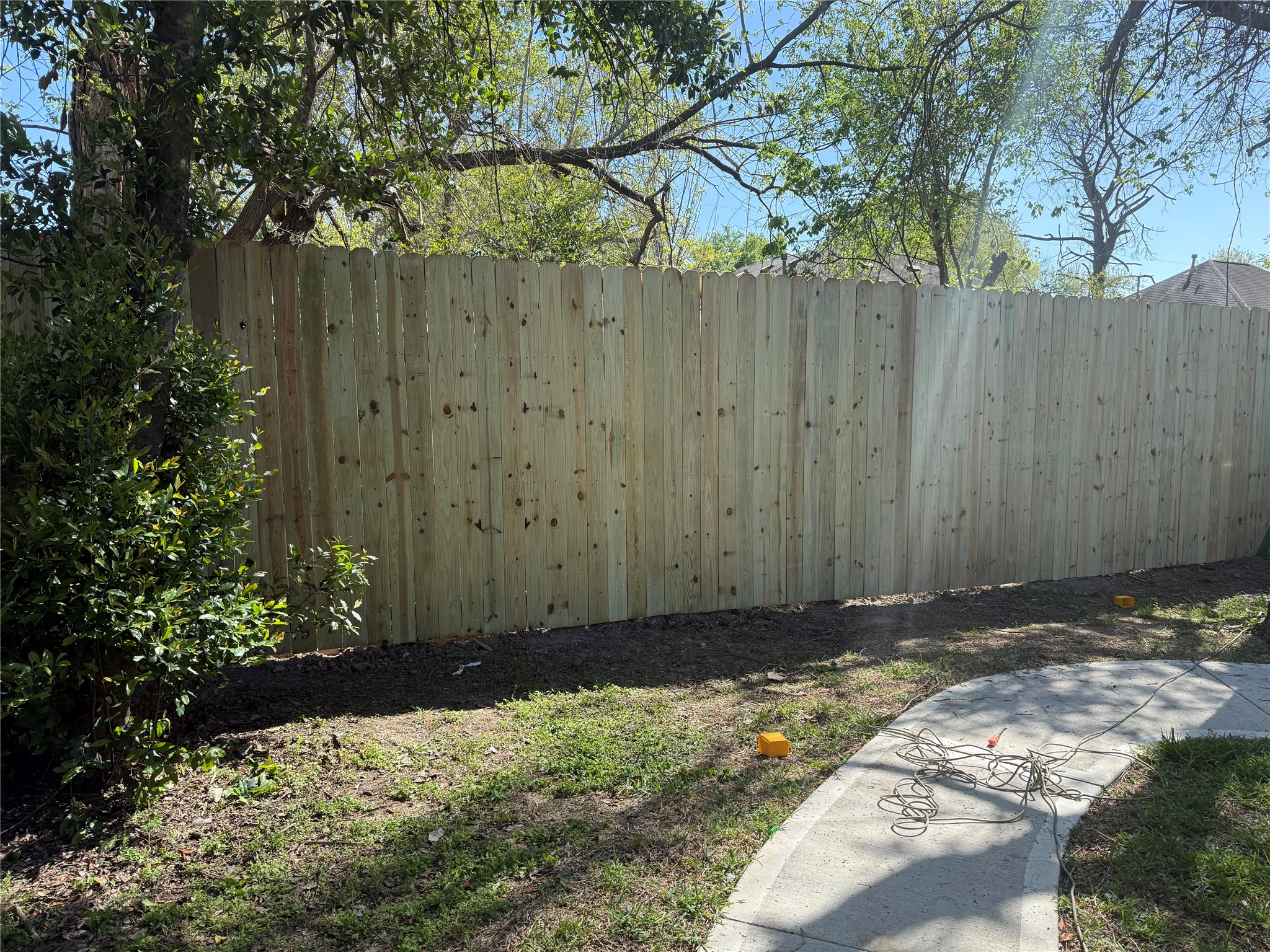 813 Fortune Street Houston, TX 77088 - Photo 27 of 27 a view of a backyard of the house