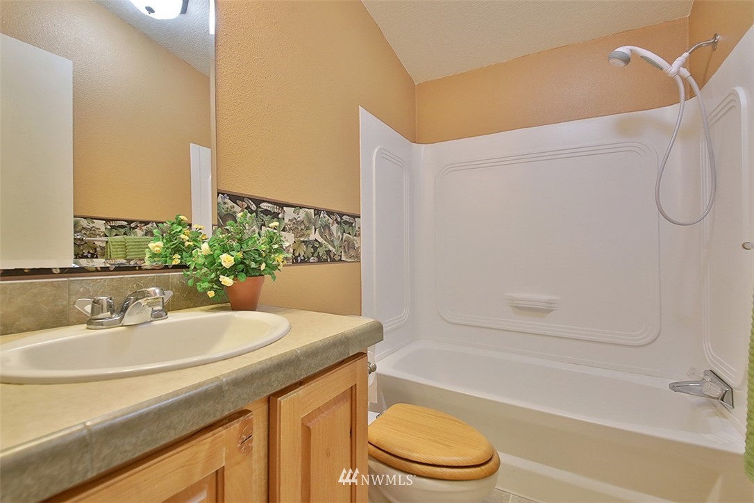 5271 Delphi Road Langley, WA 98260 - Photo 17 of 28 Gallery Image 17
