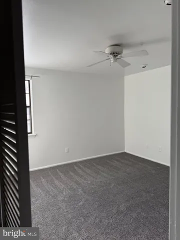 $2,200 | 10 Robert Treat Paine, Rockville, MD 20850