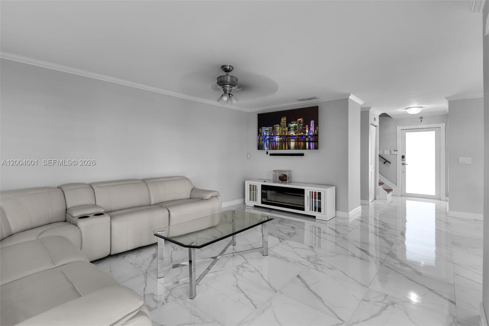 15134 Southwest 94th Terrace Miami, FL 33196 - Photo 7 of 37