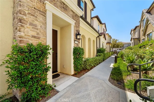 $1,289,000 | 131 Primrose Drive, Lake Forest, CA 92610