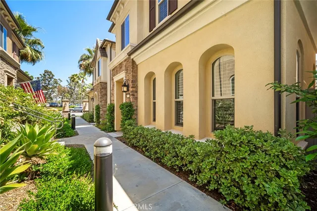 $1,289,000 | 131 Primrose Drive, Lake Forest, CA 92610