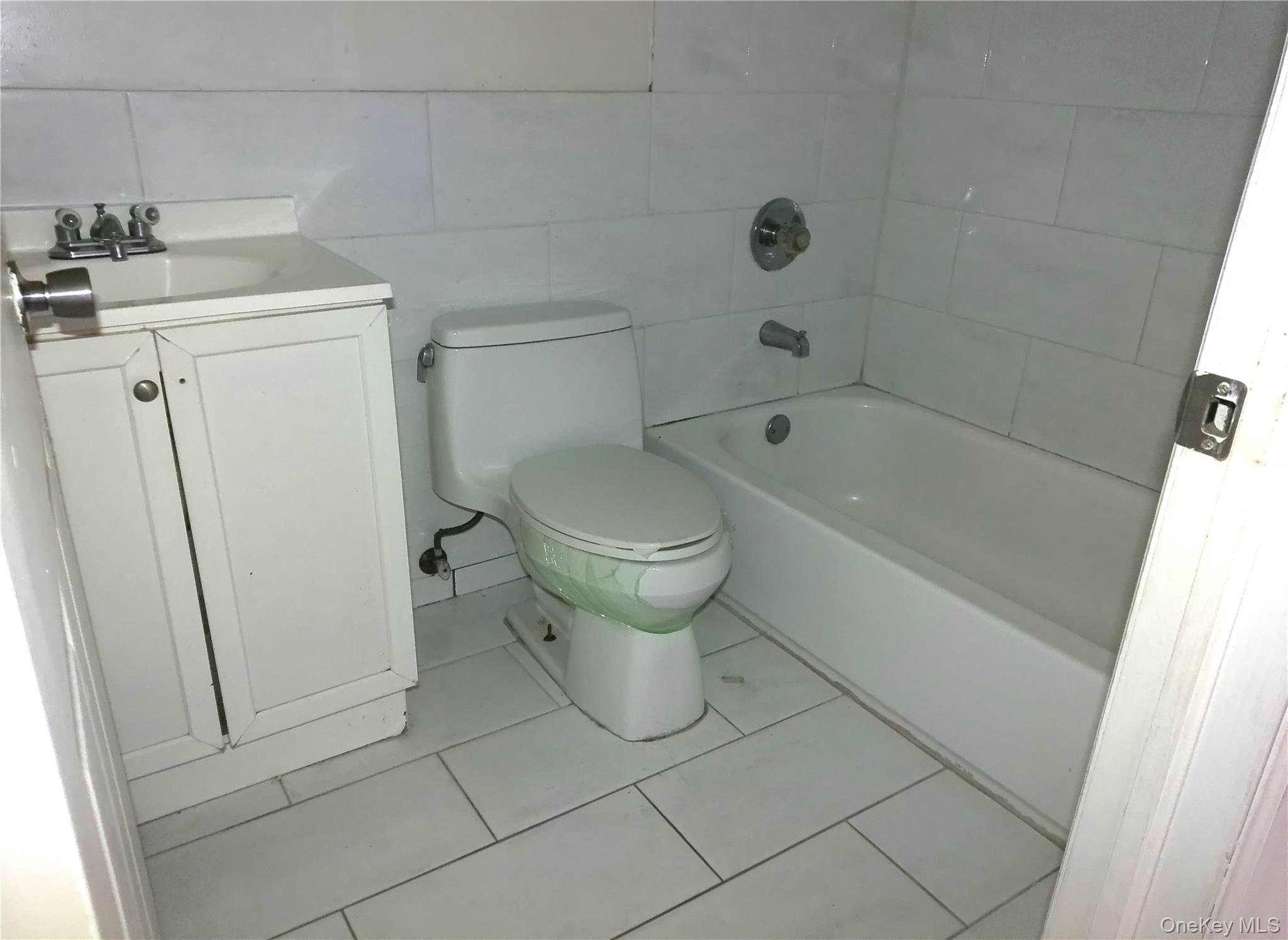 167-39 147th Avenue Queens, NY 11434 - Photo 19 of 24