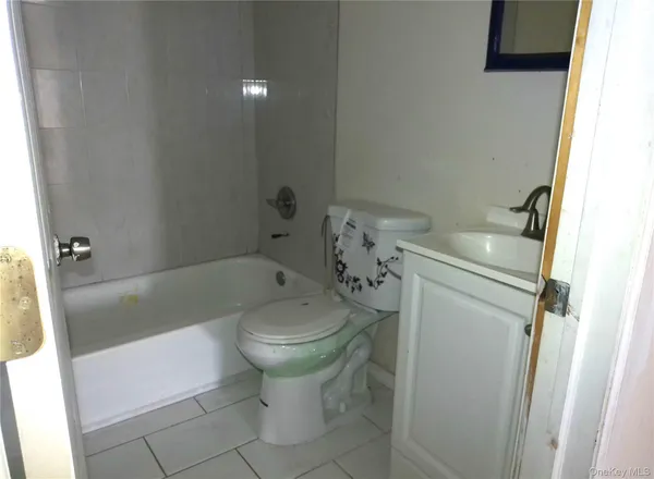 $619,900 | 167-39 147th Avenue | Springfield Gardens