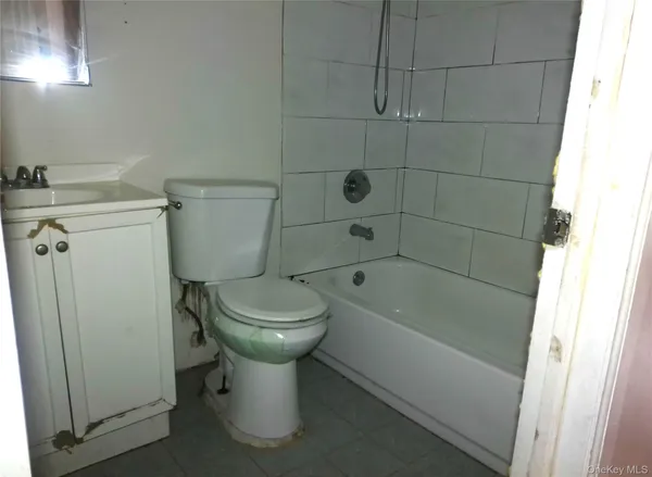 $619,900 | 167-39 147th Avenue | Springfield Gardens