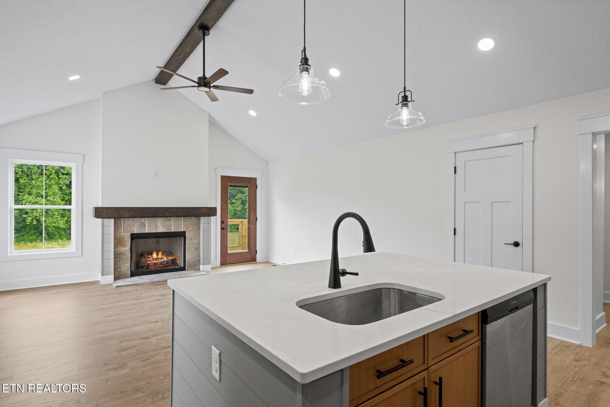 2551 Hinds Creek Road Heiskell, TN 37754 - Photo 18 of 36 25-web-or-mls-2551 hinds creek road-2965