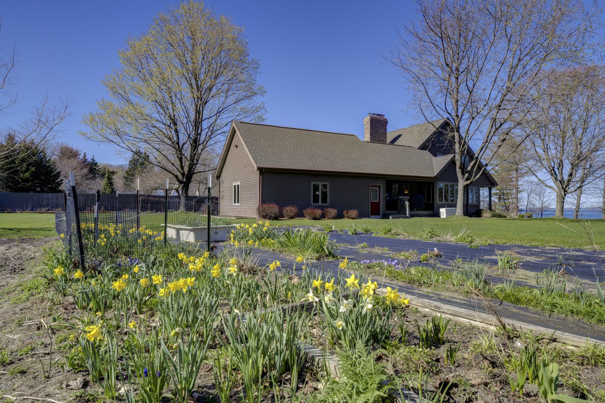 12535 Bluff Road Traverse City, MI 49686 - Photo 58 of 59 Gallery Image 58
