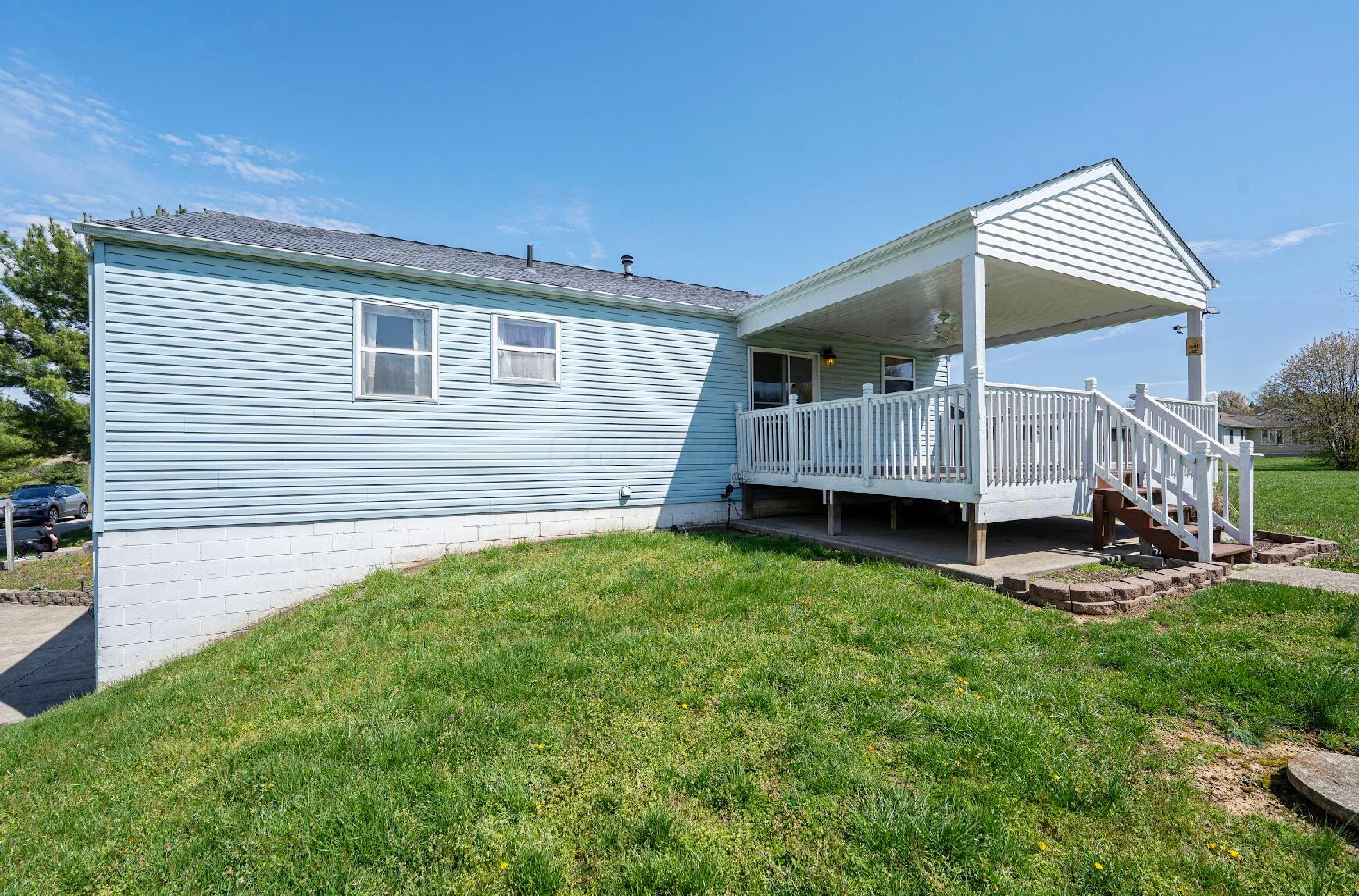 5153 Berry Road Northeast Lancaster, OH 43130 - Photo 26 of 36 Back of Home