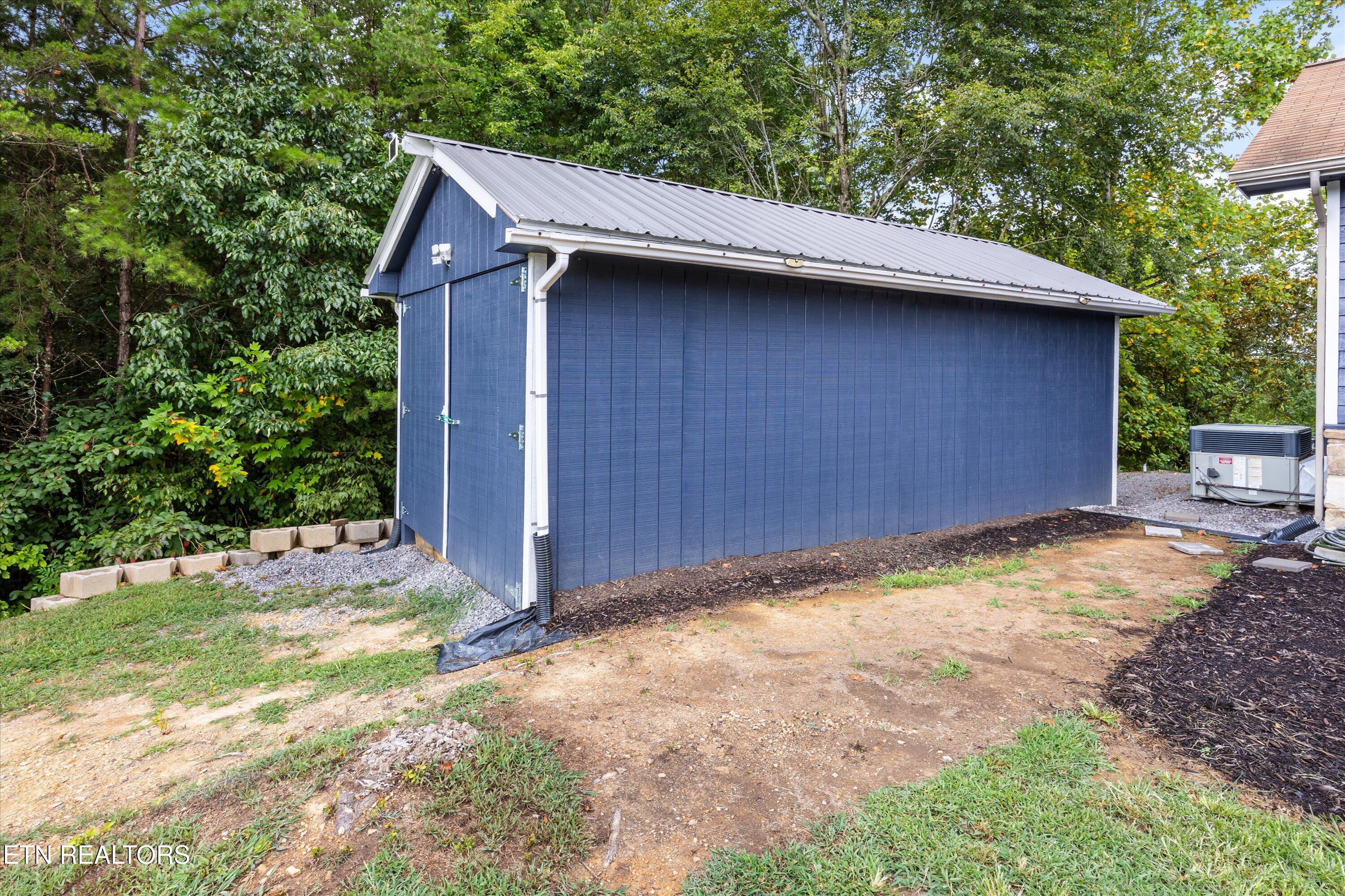 350 Ridgewood Drive Clinton, TN 37716 - Photo 34 of 44 34-350 Ridgewood Dr 043