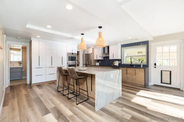 $2,299,000 | 913 Johnson Avenue, San Diego, CA 92103