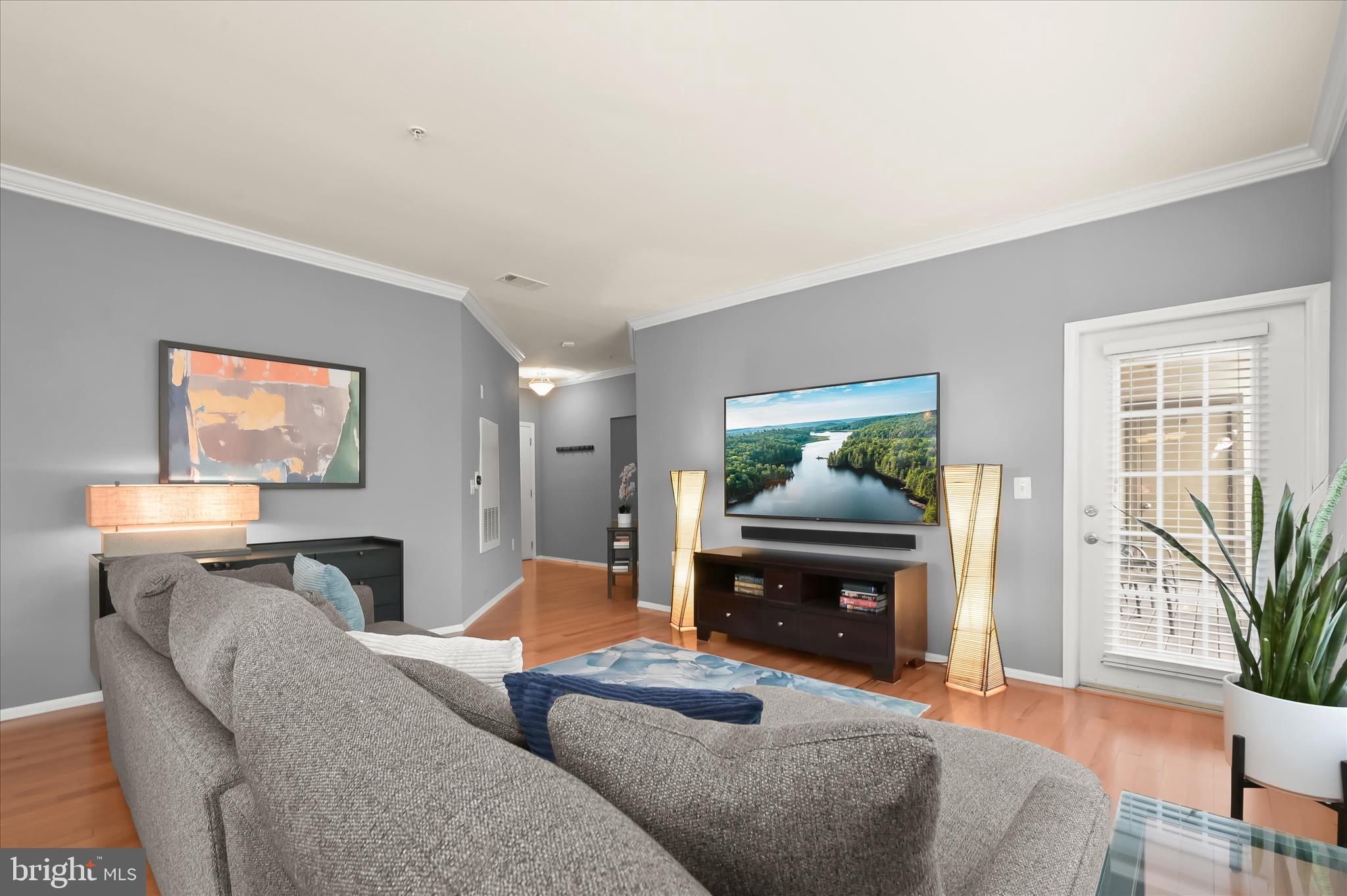 11800 Old Georgetown Road, Unit 1541 North Bethesda, MD 20852 - Photo 2 of 48 Old Georgetown Rd012