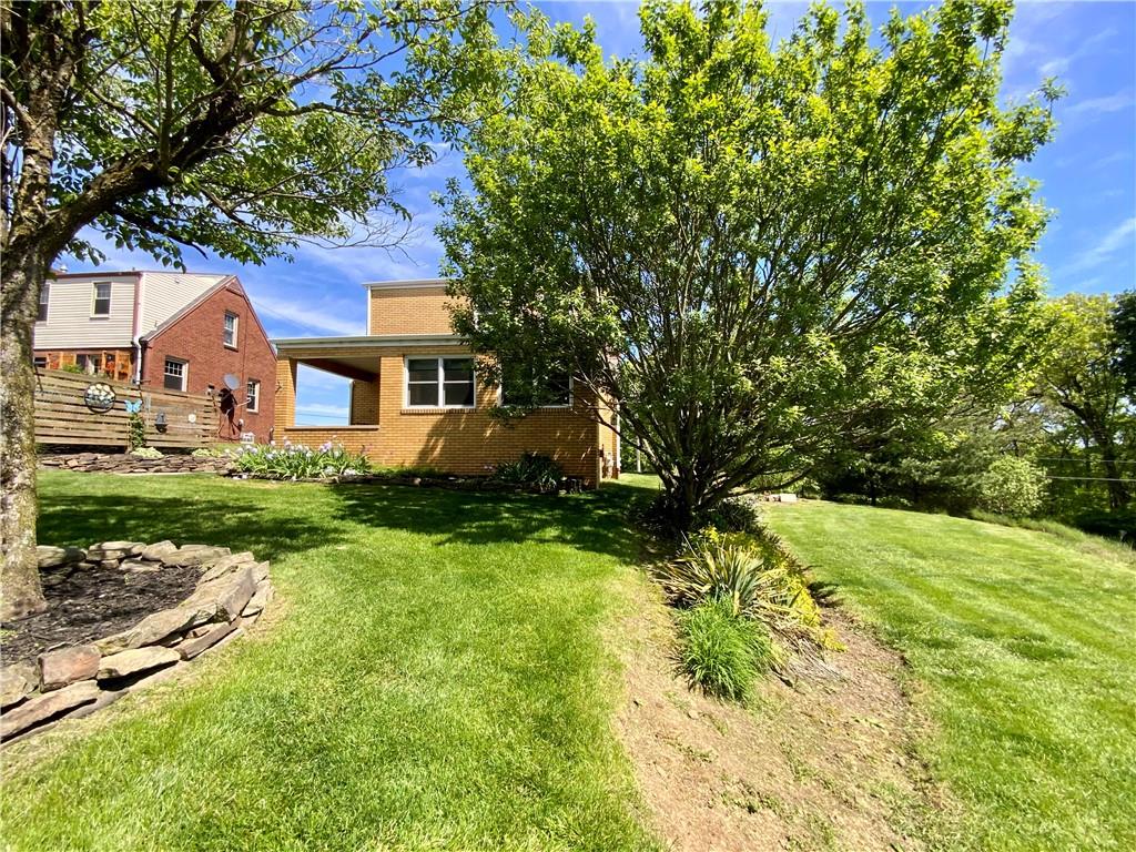 629 Ridge Road Ambridge, PA 15003 - Photo 35 of 38