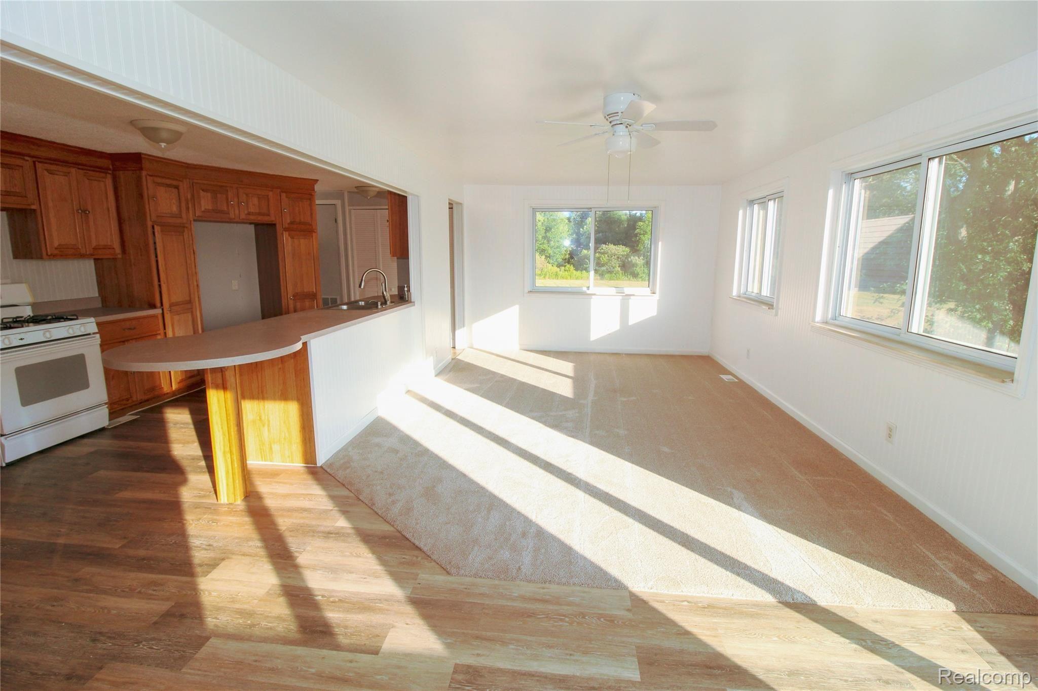 4053 Peters Road Columbiaville, MI 48421 - Photo 11 of 46 Living Room.jpg