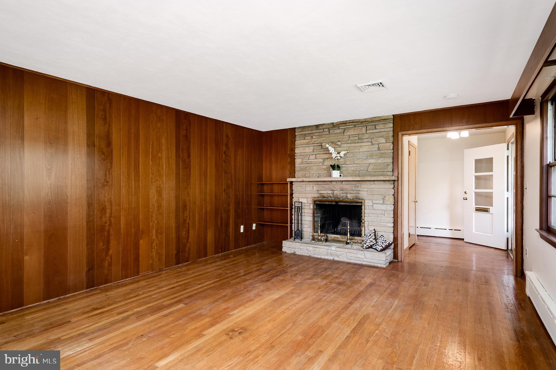 69 Harris Road Princeton, NJ 08540 - Photo 8 of 30 Living Room with hardwood floors