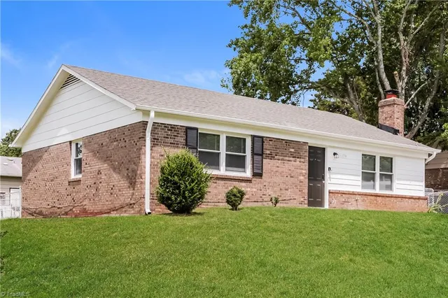 $1,595 | 3106 Ulster Avenue, Greensboro, NC 27406