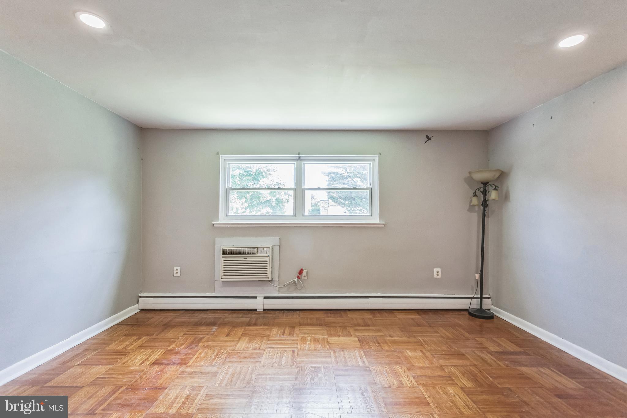 1125 Solly Avenue Philadelphia, PA 19111 - Photo 23 of 49 an empty room with window