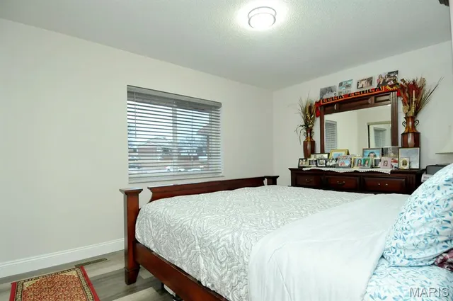 $132,900 | 2535 Senator Court, Unit I, St. Louis, MO 63125