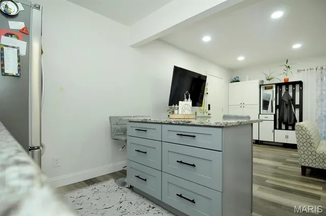 $132,900 | 2535 Senator Court, Unit I, St. Louis, MO 63125