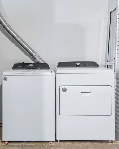 $2,050 | 9907 Towne Tower Lane, Sugar Land, TX 77498