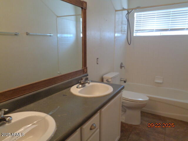 2167 Santa Fe Trail Sierra Vista, AZ 85635 - Photo 6 of 17 DSC08947