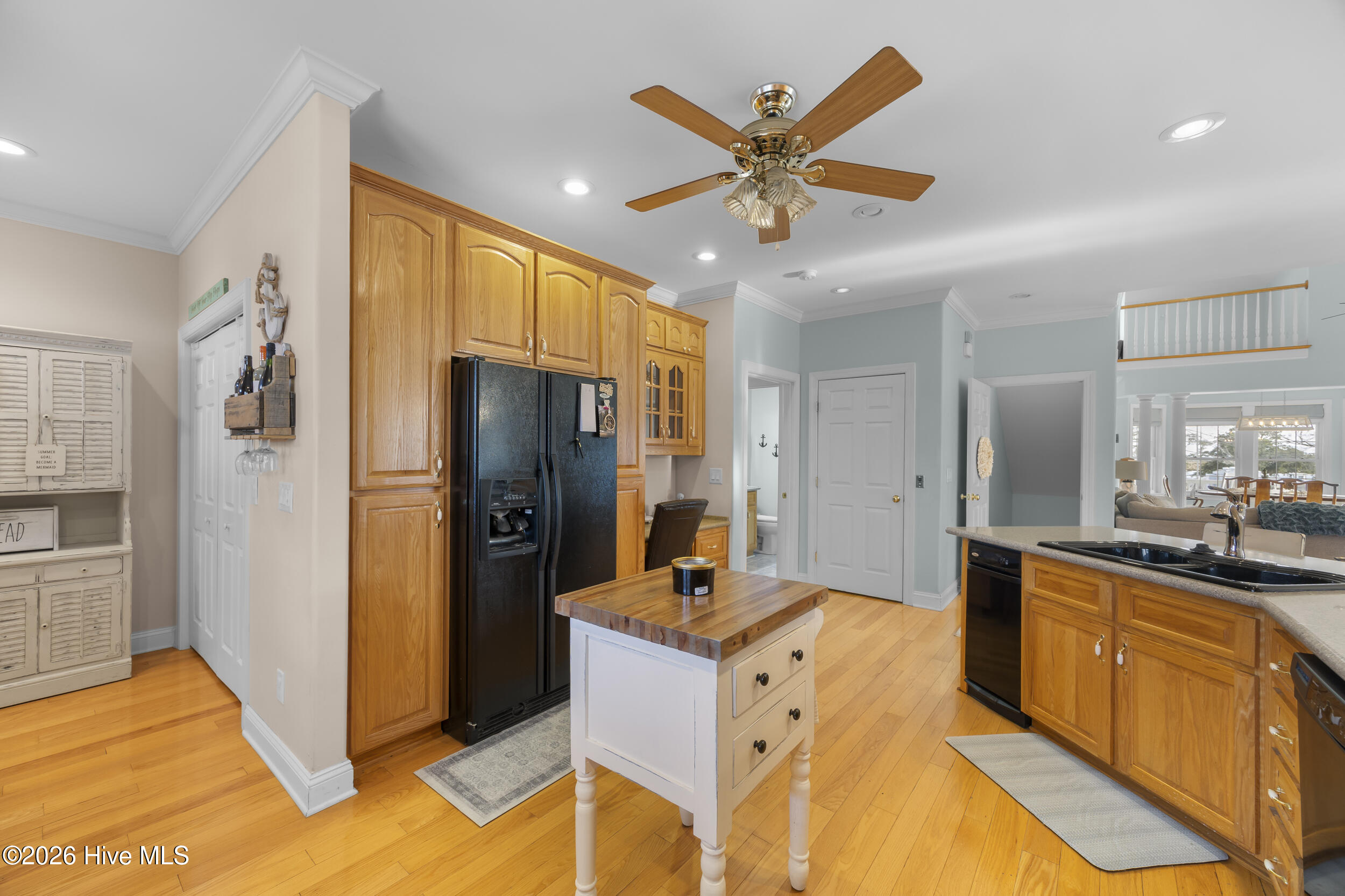 1031 Mallard Bay Road Hampstead, NC 28443 - Photo 17 of 59 20_kitchen